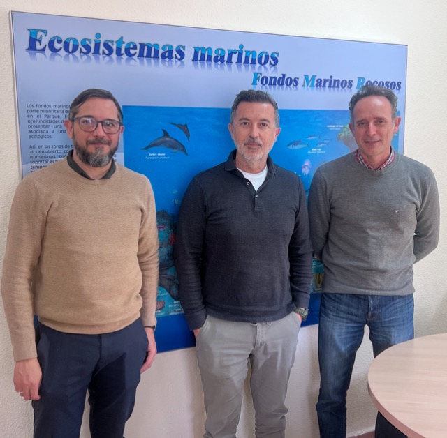 Hotel MC San José inicia un proyecto piloto de apadrinamiento de praderas de posidonia oceanica